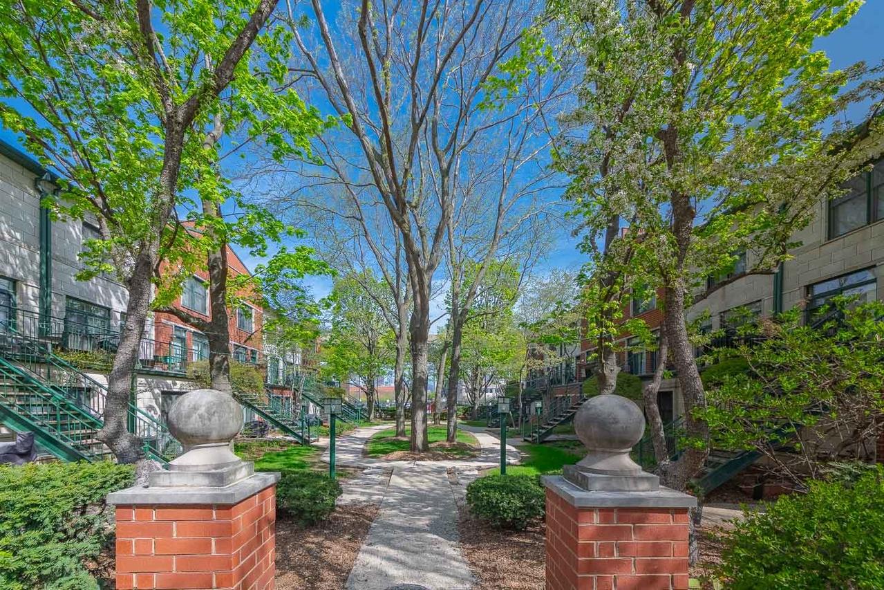 1812 S Dearborn St. #28, Chicago, IL 60616