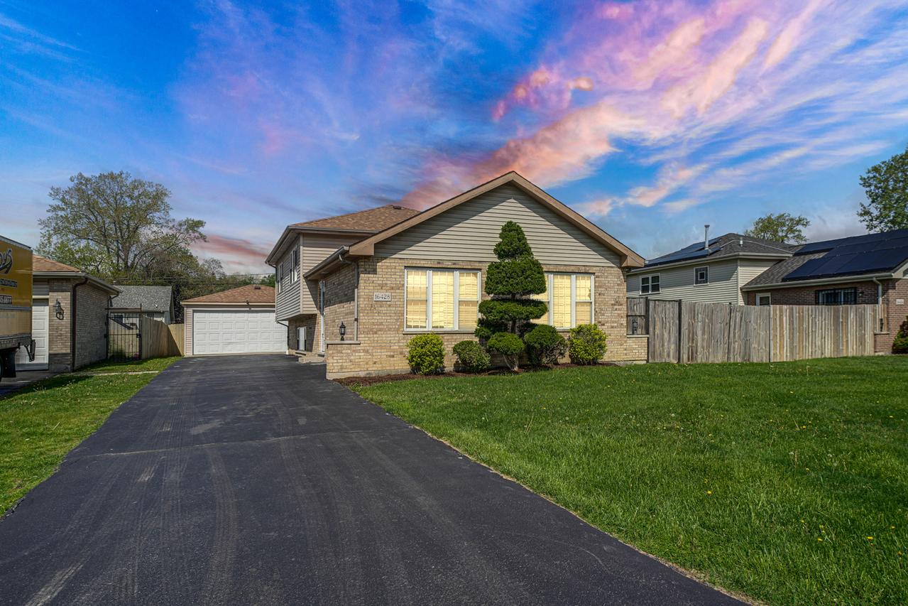 16428 Turner Ave., Markham, IL 60428