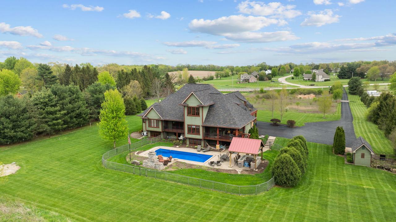 6871 Montague Rd., Rockford, IL 61102