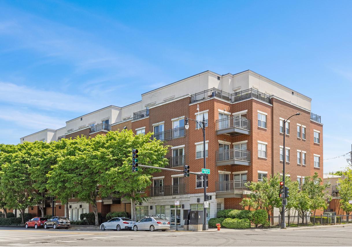 1155 W Roosevelt Rd. #506, Chicago, IL 60608