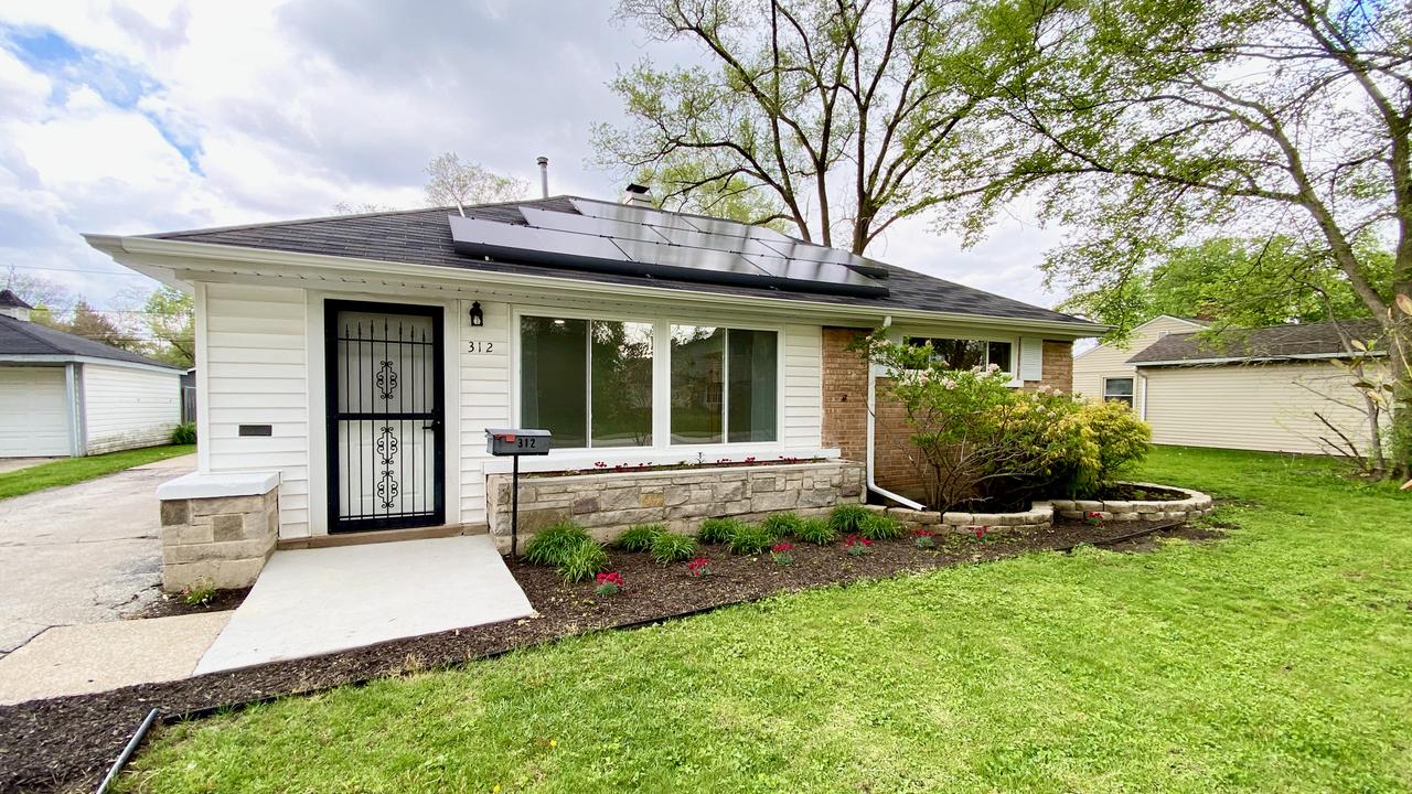 312 Nassau St., Park Forest, IL 60466