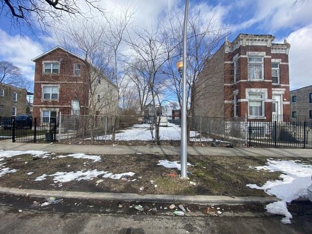 3324 W Walnut St., Chicago, IL 60624