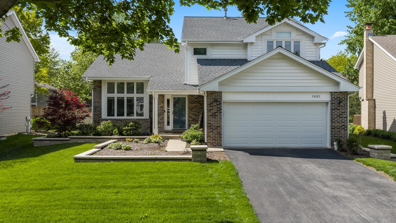 1631 Terri Cir., Naperville, IL 60563