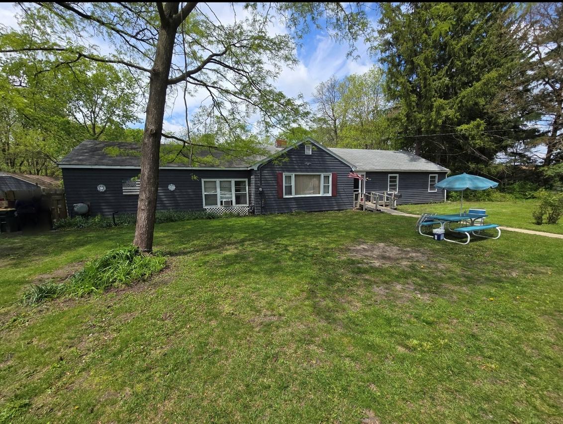 824 Foran Ln., Aurora, IL 60506
