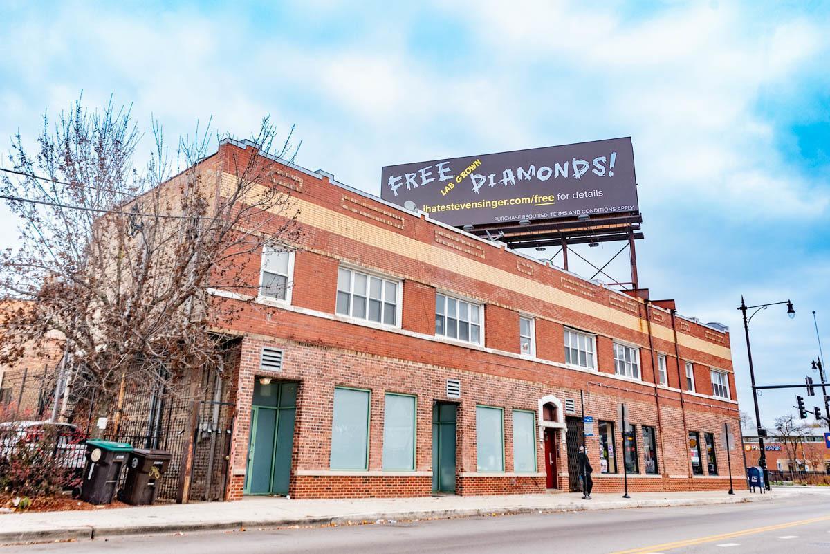 [Address Hidden by Seller], Chicago, IL 60618