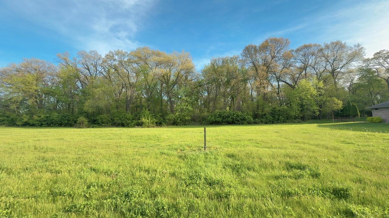 211 River Run Dr., St. Anne, IL 60964