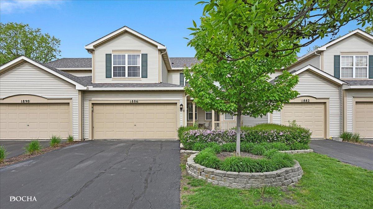 1886 N Wentworth Cir., Romeoville, IL 60446
