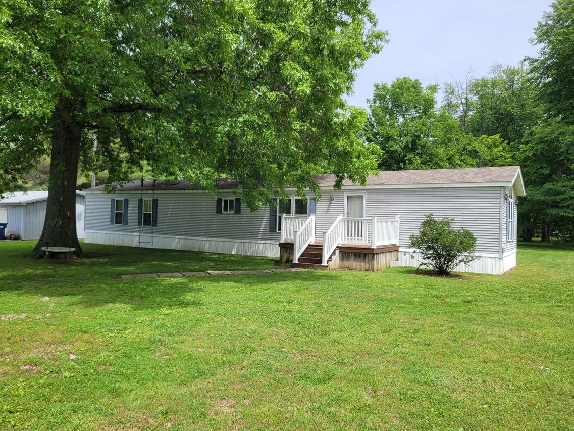 2916 S 13th St., Mt Vernon, IL 62864