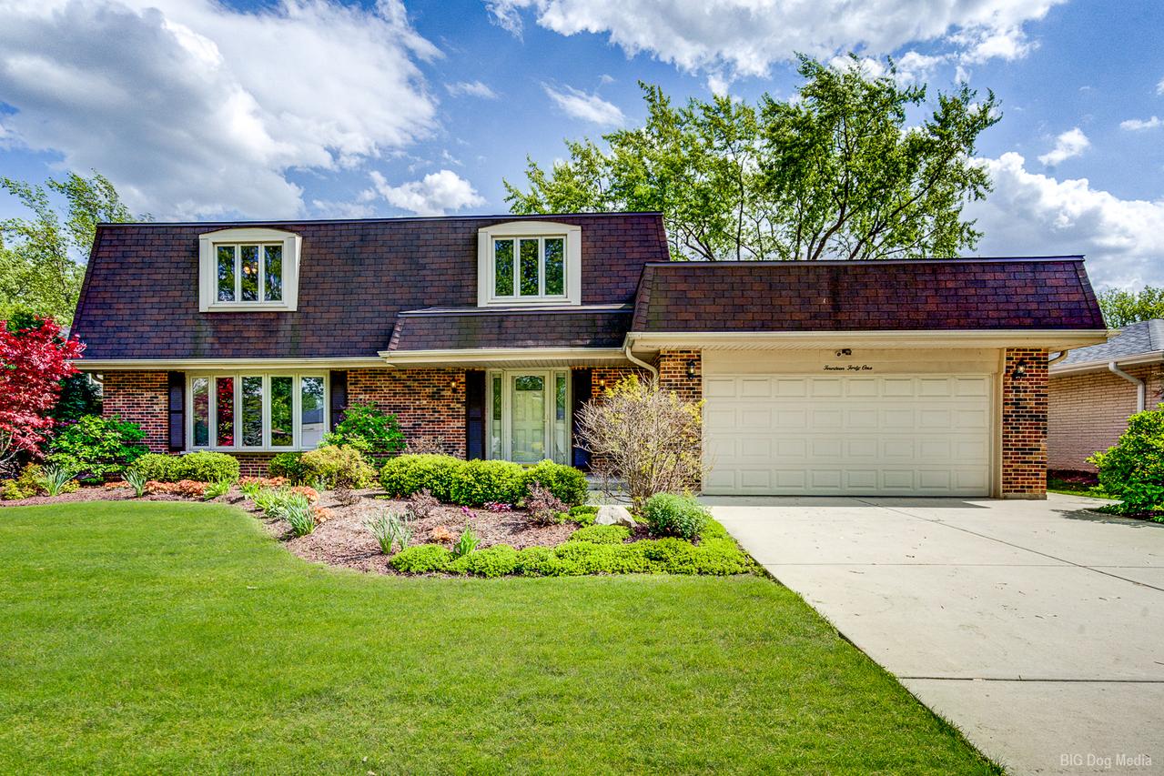 1441 71st St., Downers Grove, IL 60516