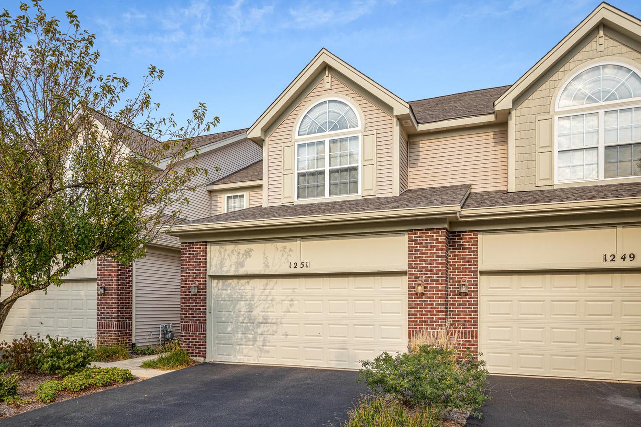 1251 Townes Cir., Aurora, IL 60502