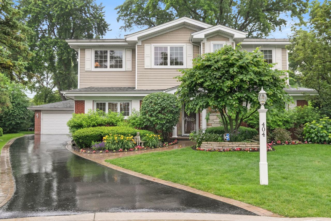 404 Sunset Dr., Wilmette, IL 60091