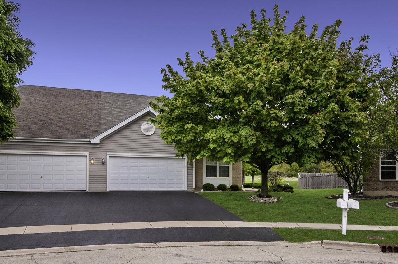 2216 Woodview Ave., Joliet, IL 60431