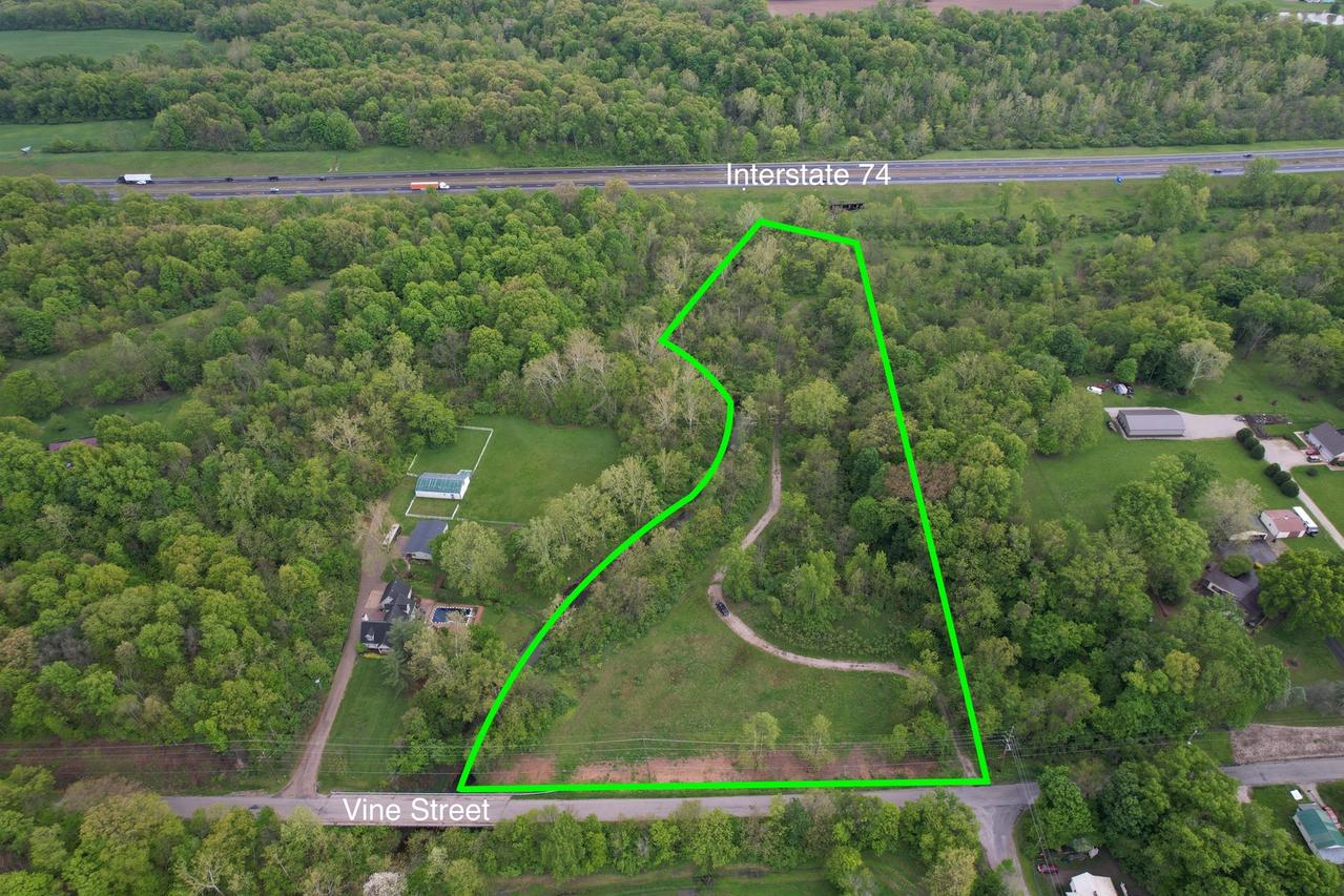 2920 Vine St., Danville, IL 61834