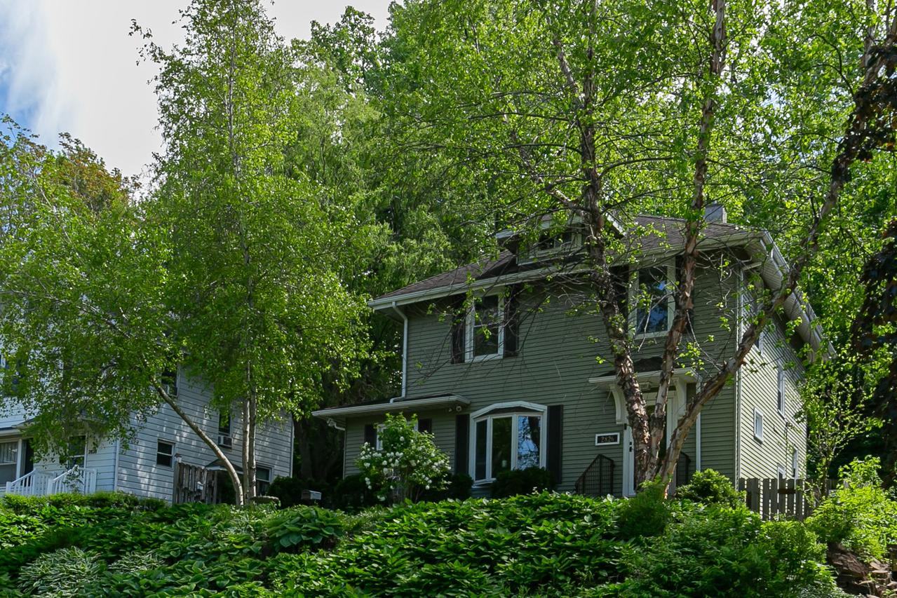 2826 8 1/2 Ave., Rock Island, IL 61201