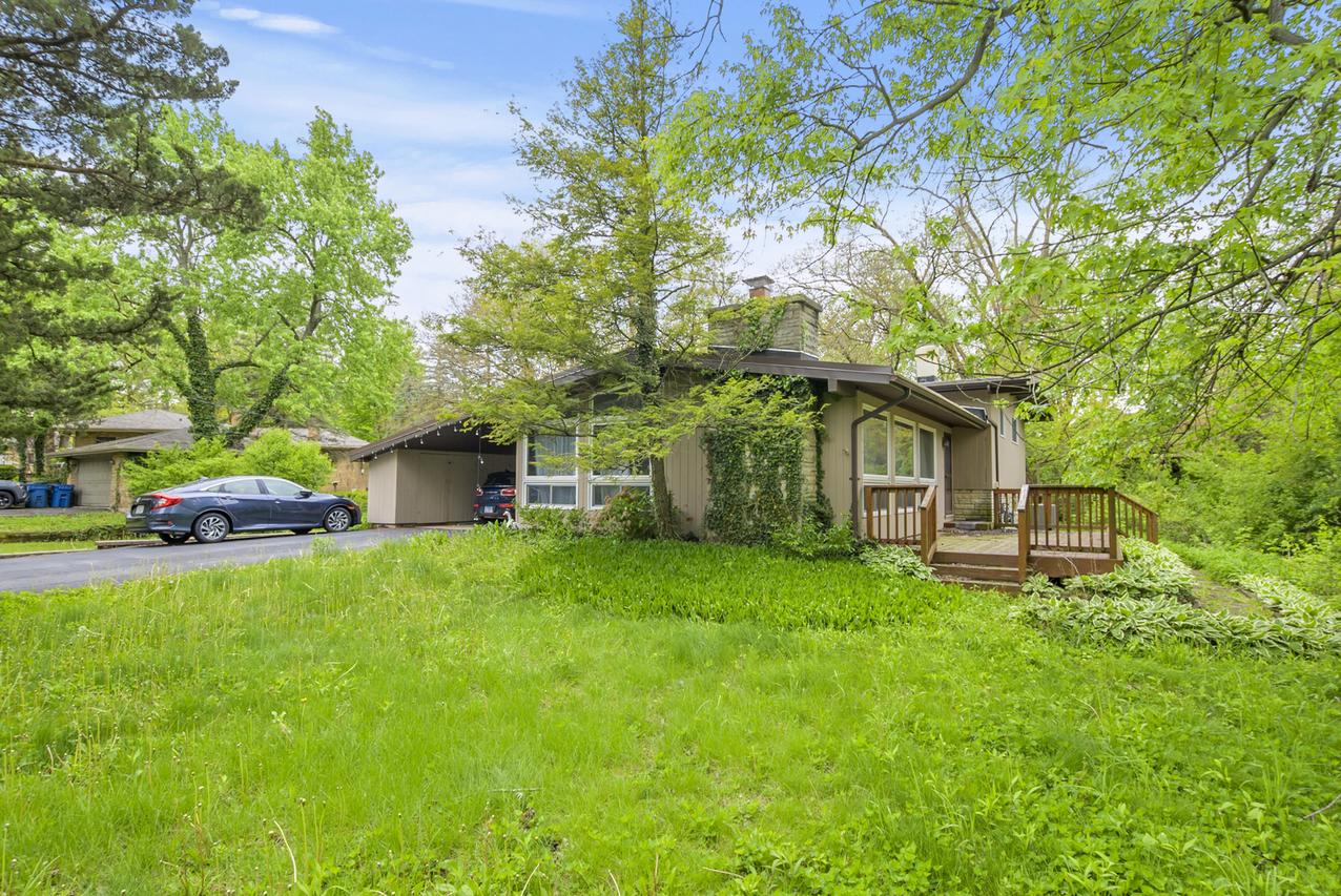 12432 S Oak Park Ave., Palos Heights, IL 60463