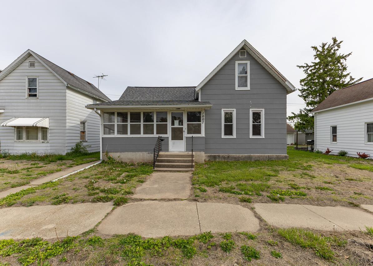 1007 16th Ave., Fulton, IL 61252