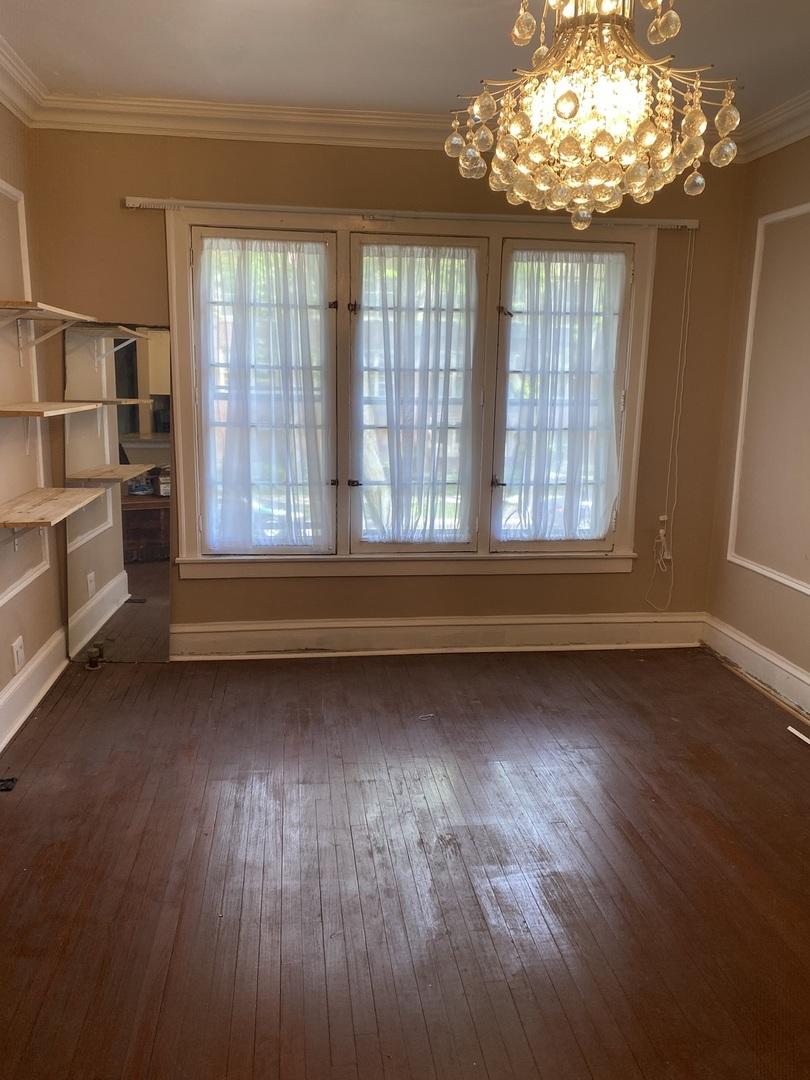 2215 E 70th Pl. #1E, Chicago, IL 60649