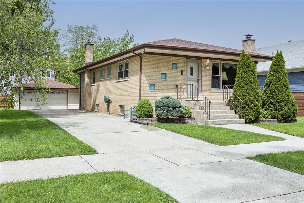 4116 Raymond Ave., Brookfield, IL 60513