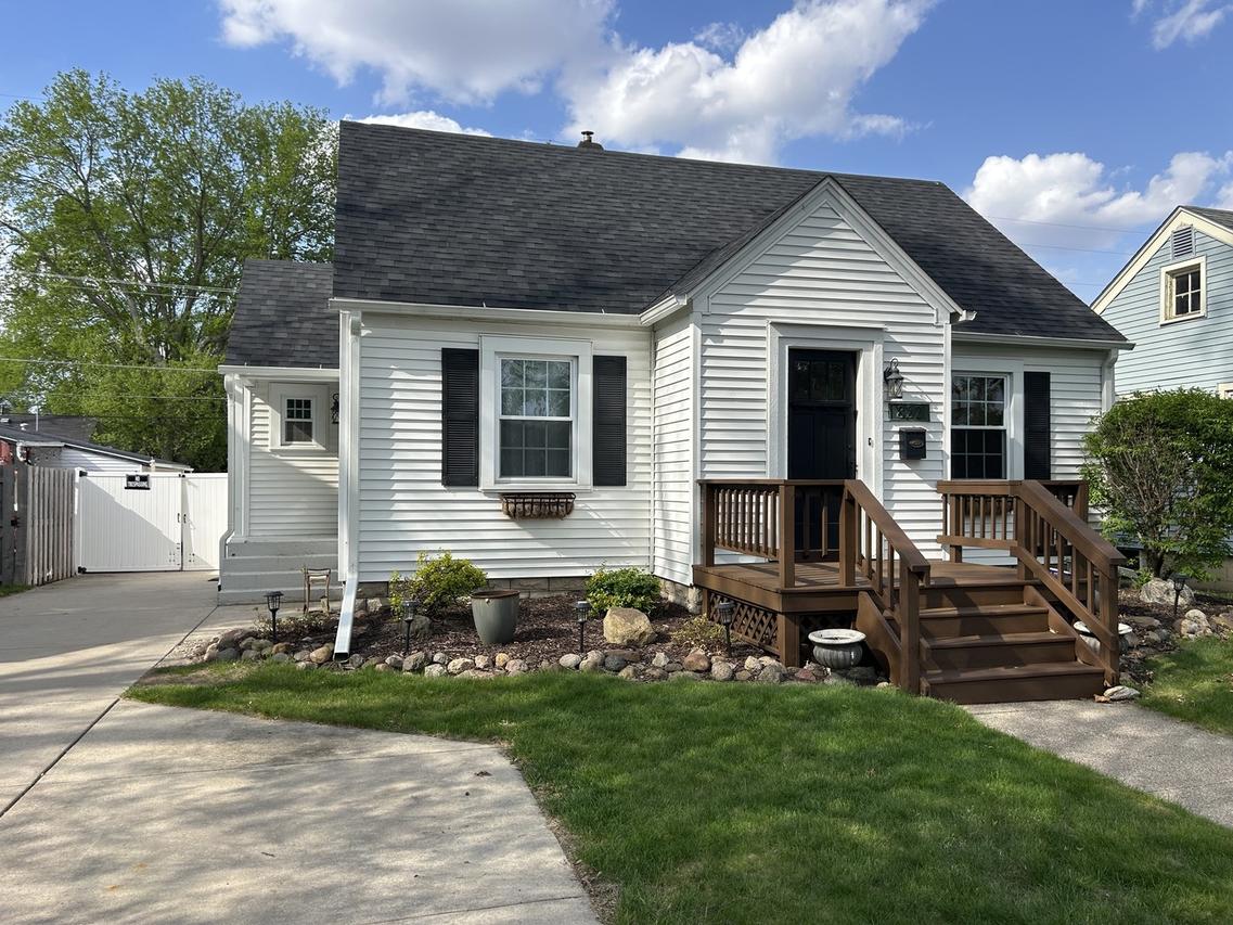 822 Douglas St., Morris, IL 60450