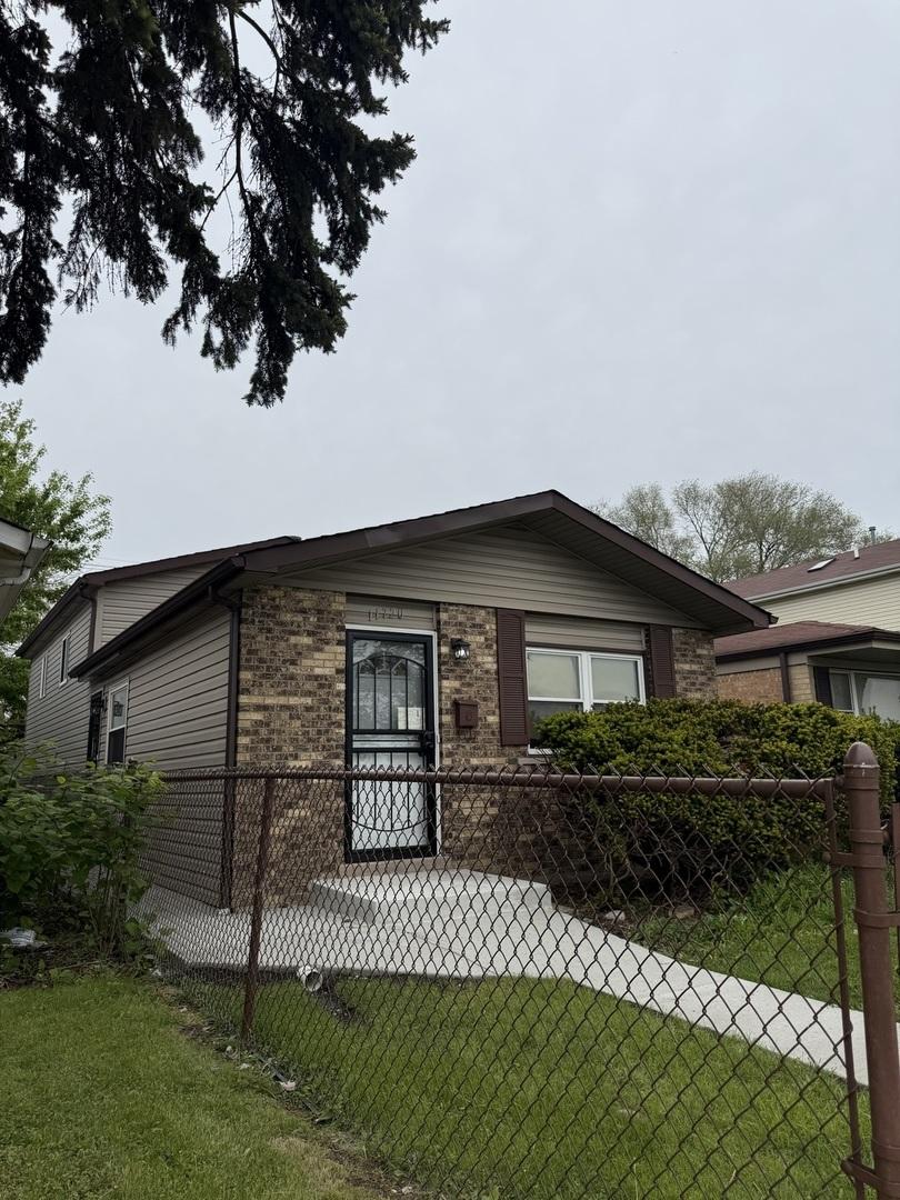 11720 S Watkins Ave., Chicago, IL 60643