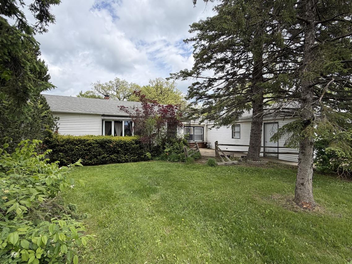 2671 E Lincoln Hwy., New Lenox, IL 60451