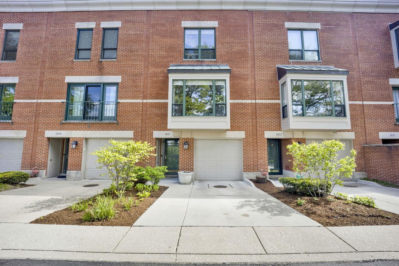 1451 W Harrison St. #1, Chicago, IL 60607
