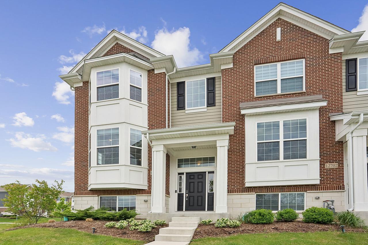 12700 W Belmont Ct., Homer Glen, IL 60491