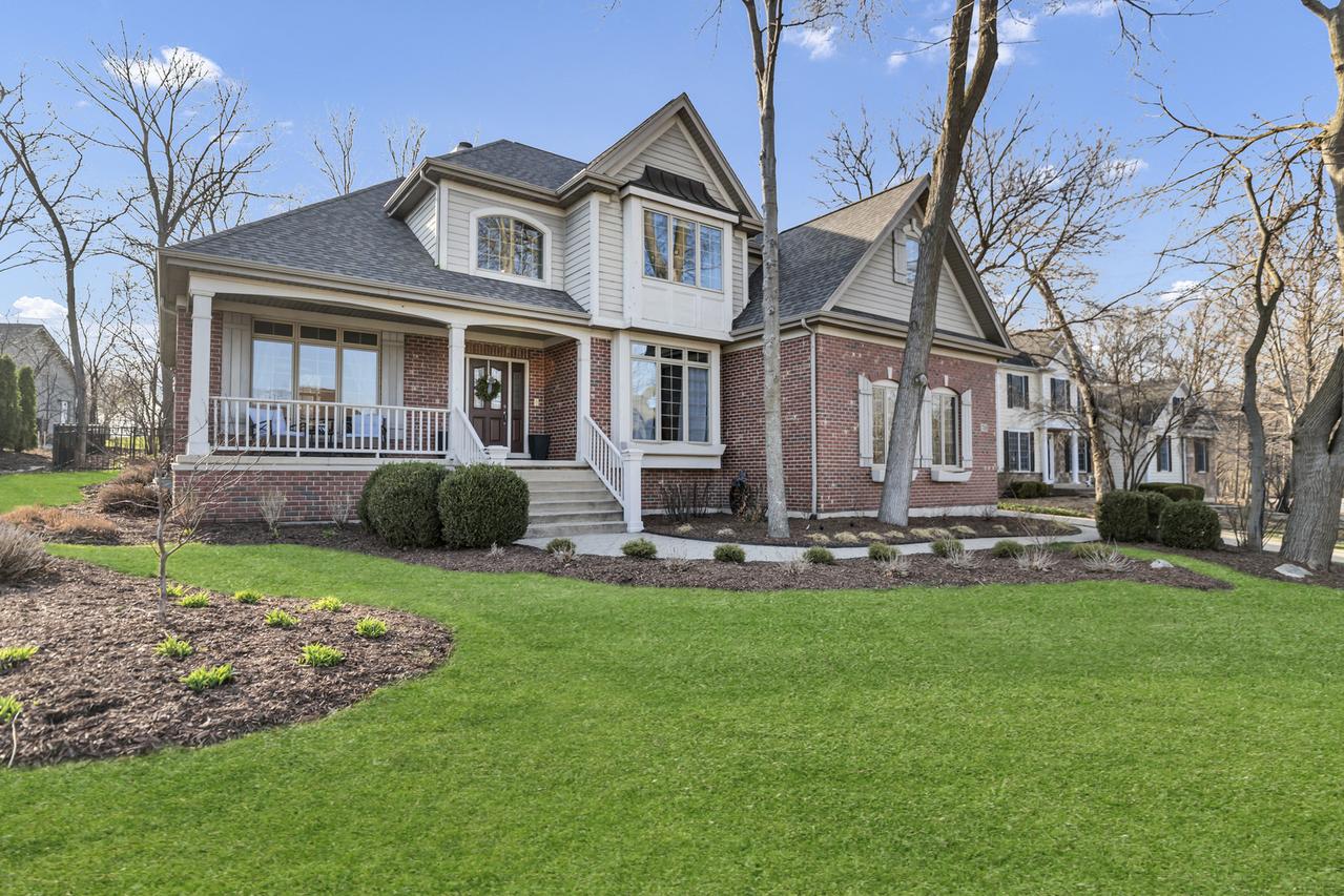 710 Reserve Ct., South Elgin, IL 60177