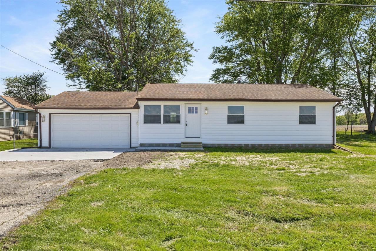 10167 Wolf Rd., Geneseo, IL 61254