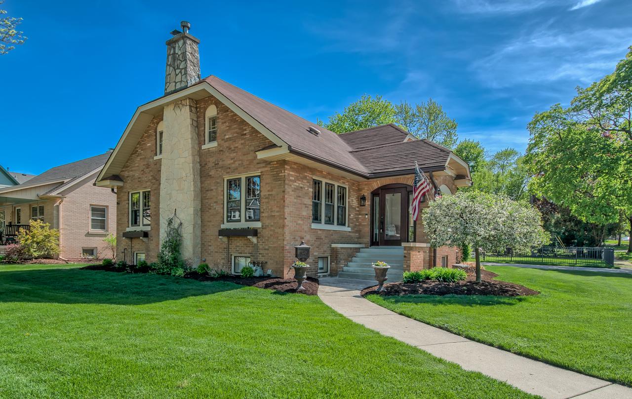 200 Fulton St., West Chicago, IL 60185
