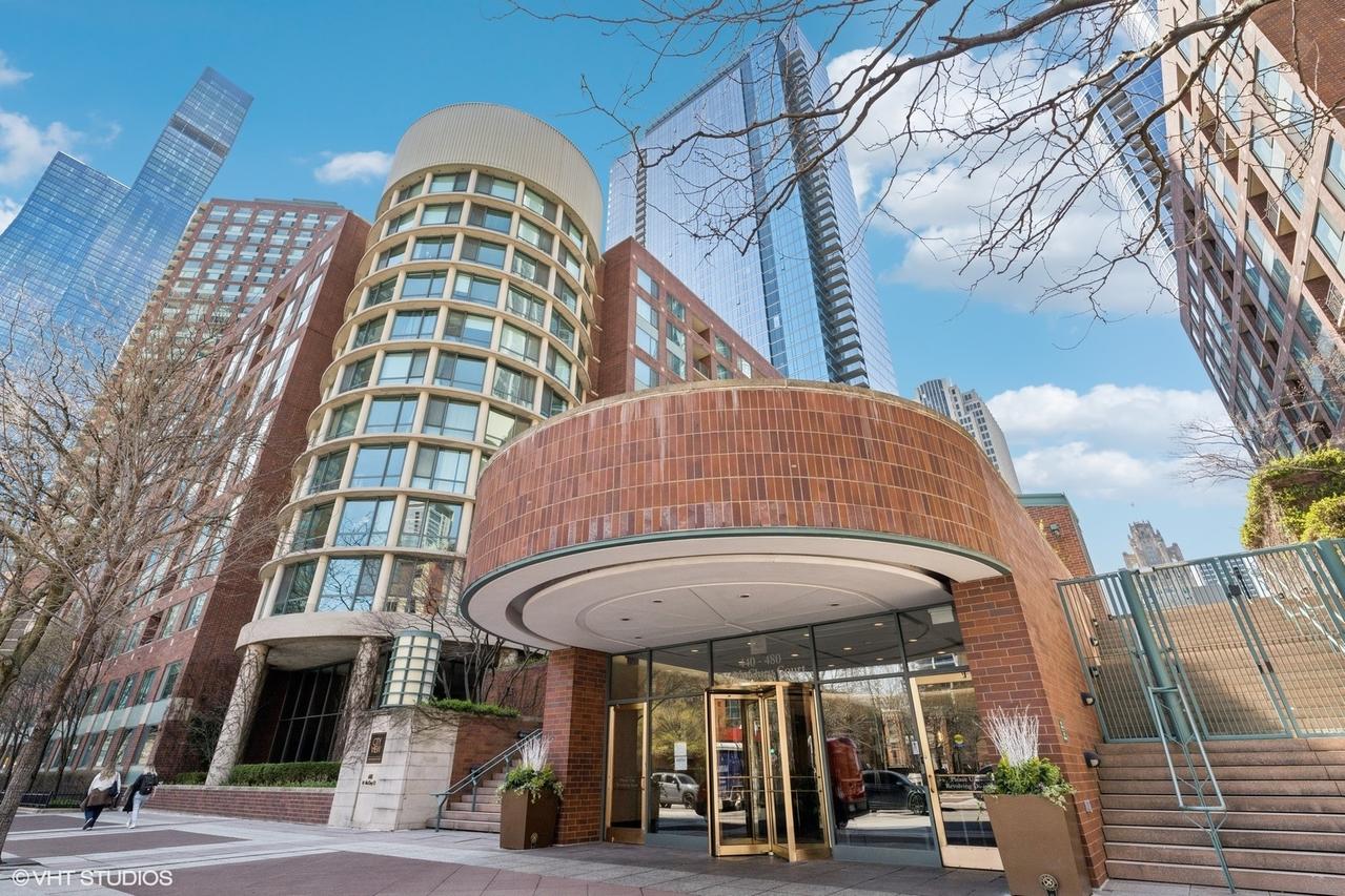 440 N Mcclurg Ct. #111, Chicago, IL 60611
