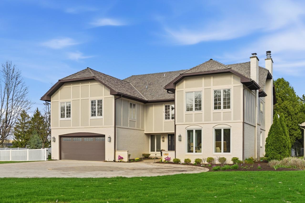 11 Princeton Rd., Hinsdale, IL 60521