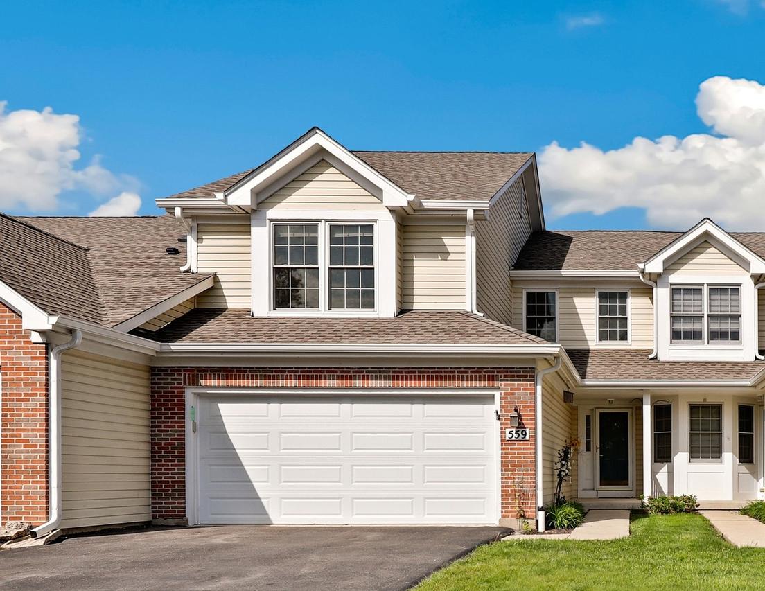 559 Bradbury Ln., Geneva, IL 60134