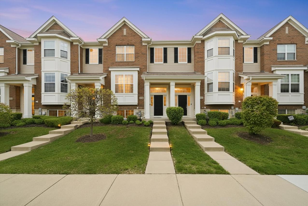 15317 Sheffield Square Pkwy., Orland Park, IL 60462