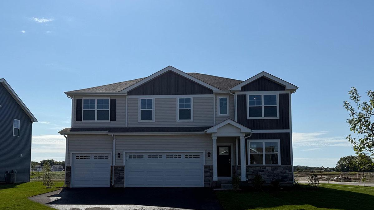 2314 Hirsch Rd., Oswego, IL 60543