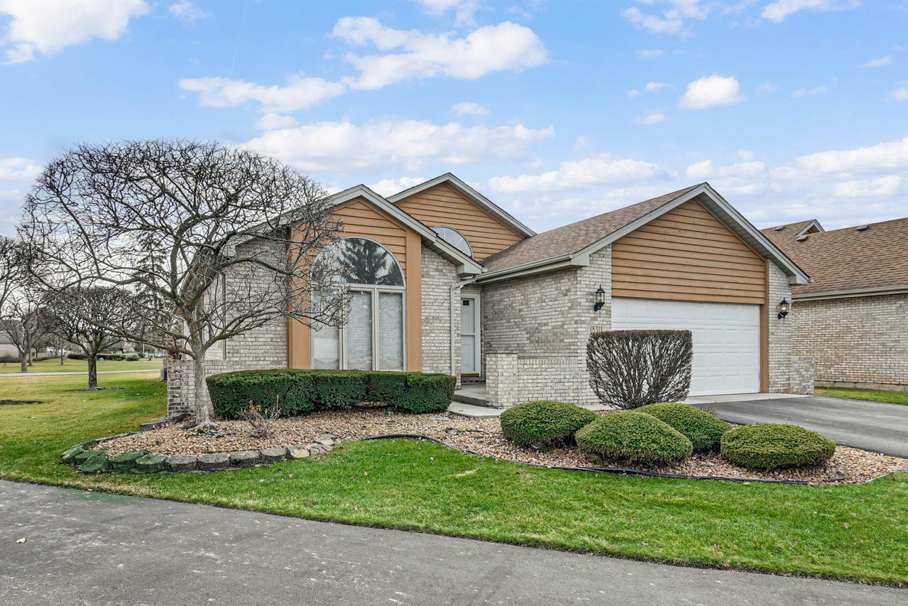 18311 65th Ave., Tinley Park, IL 60477