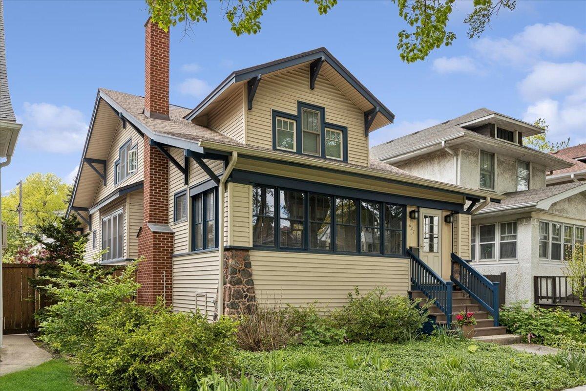 627 S East Ave., Oak Park, IL 60304