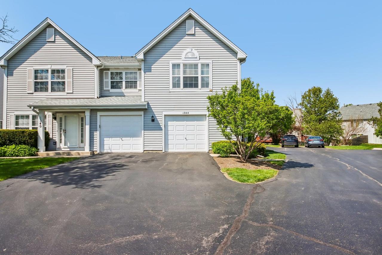 1344 Orleans Dr., Mundelein, IL 60060