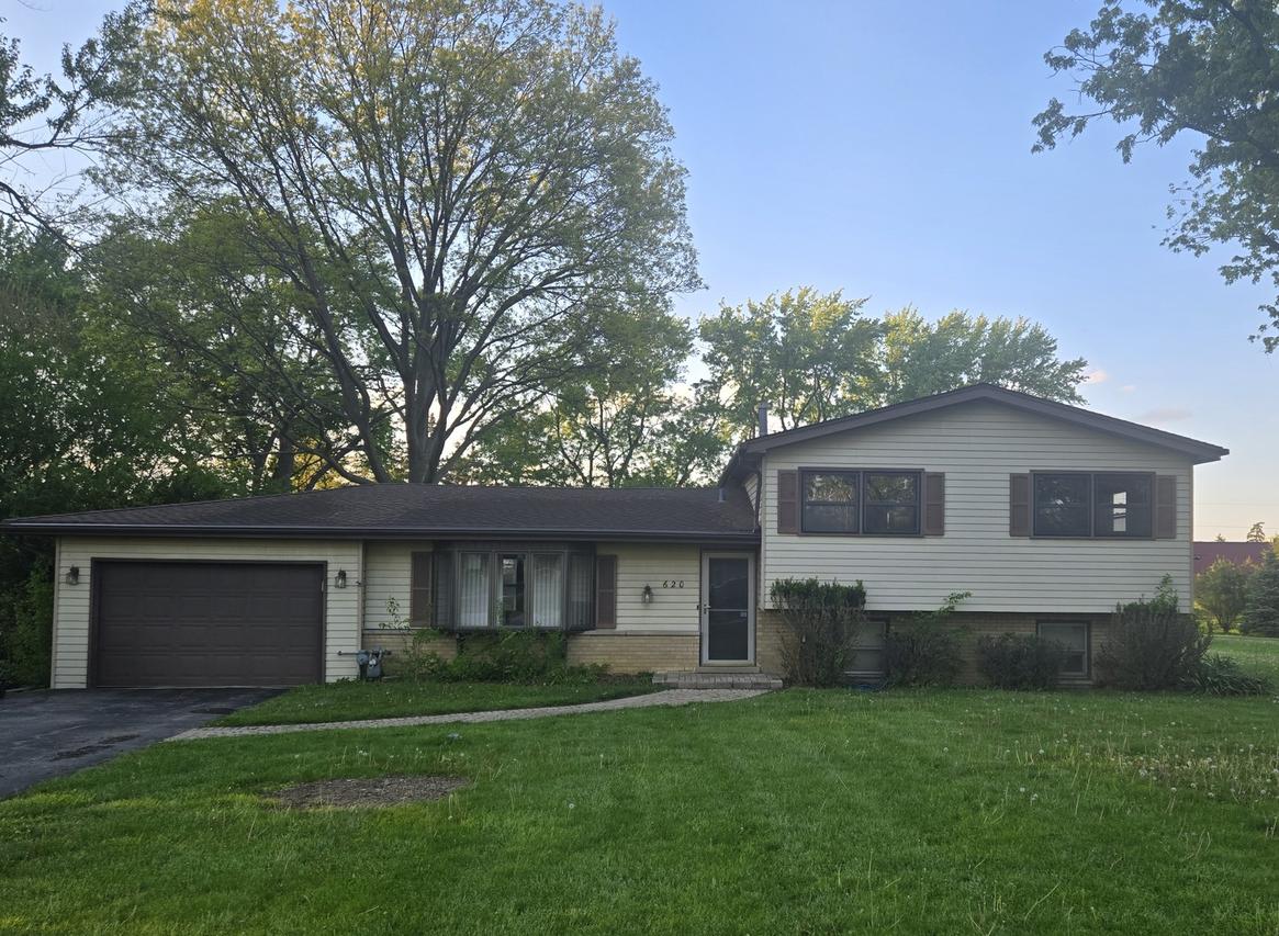 21W620 Park Ave., Lombard, IL 60148