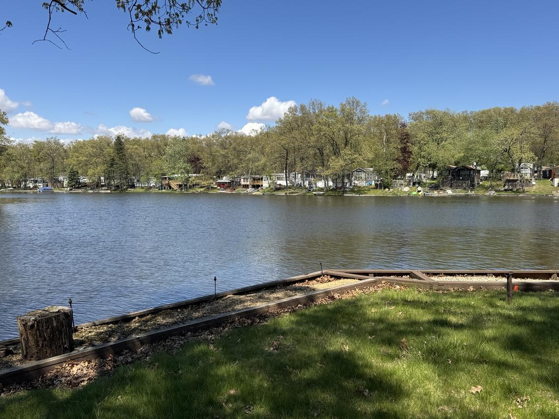 4-62 Woodhaven Lakes, Sublette, IL 61367