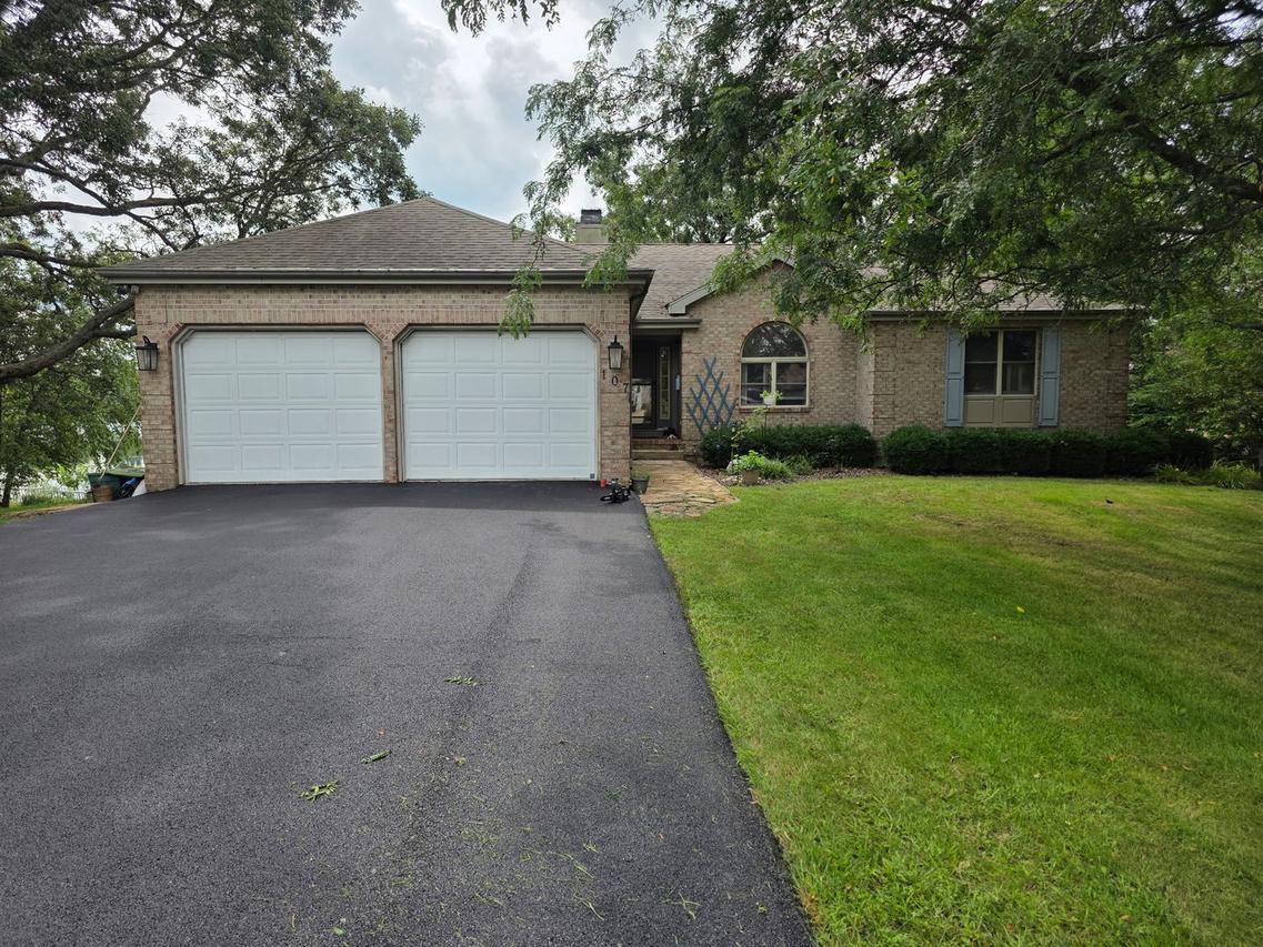107 Comanche Tr., Loda, IL 60948