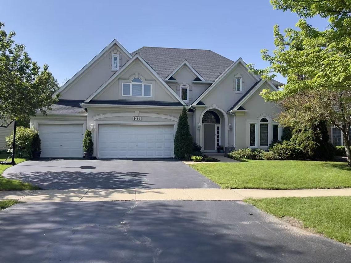 2404 Comstock Ct., Naperville, IL 60564