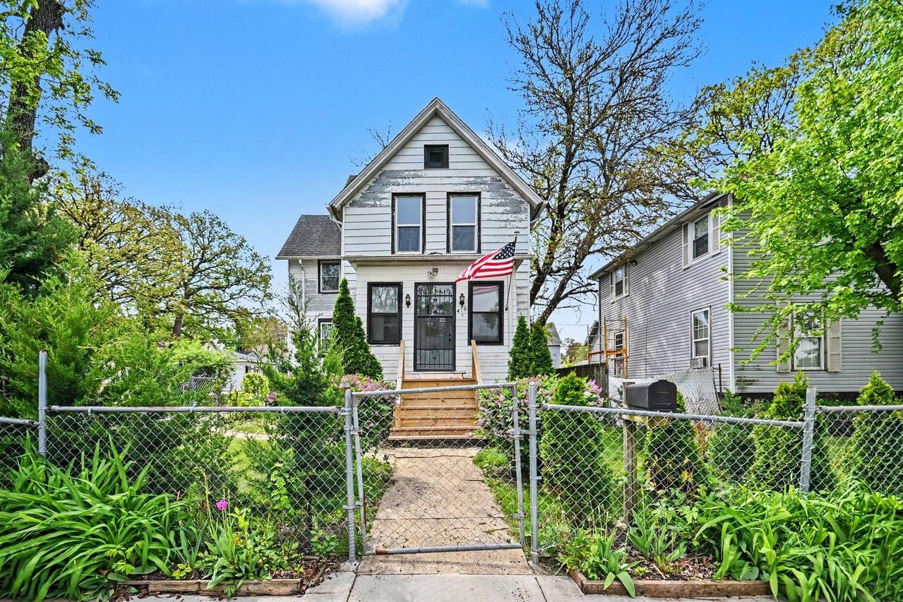 456 Florence Ave., Joliet, IL 60433