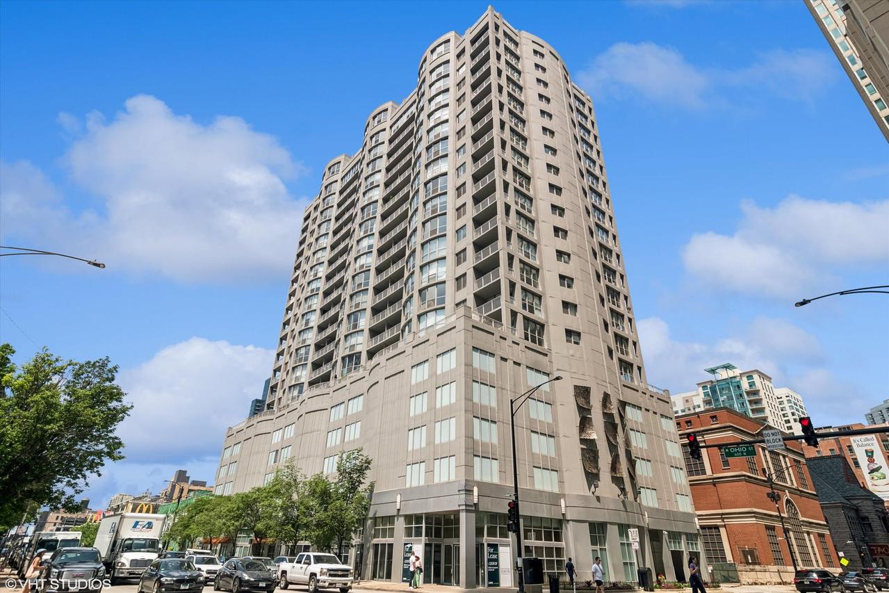 600 N Dearborn St. #1509, Chicago, IL 60654