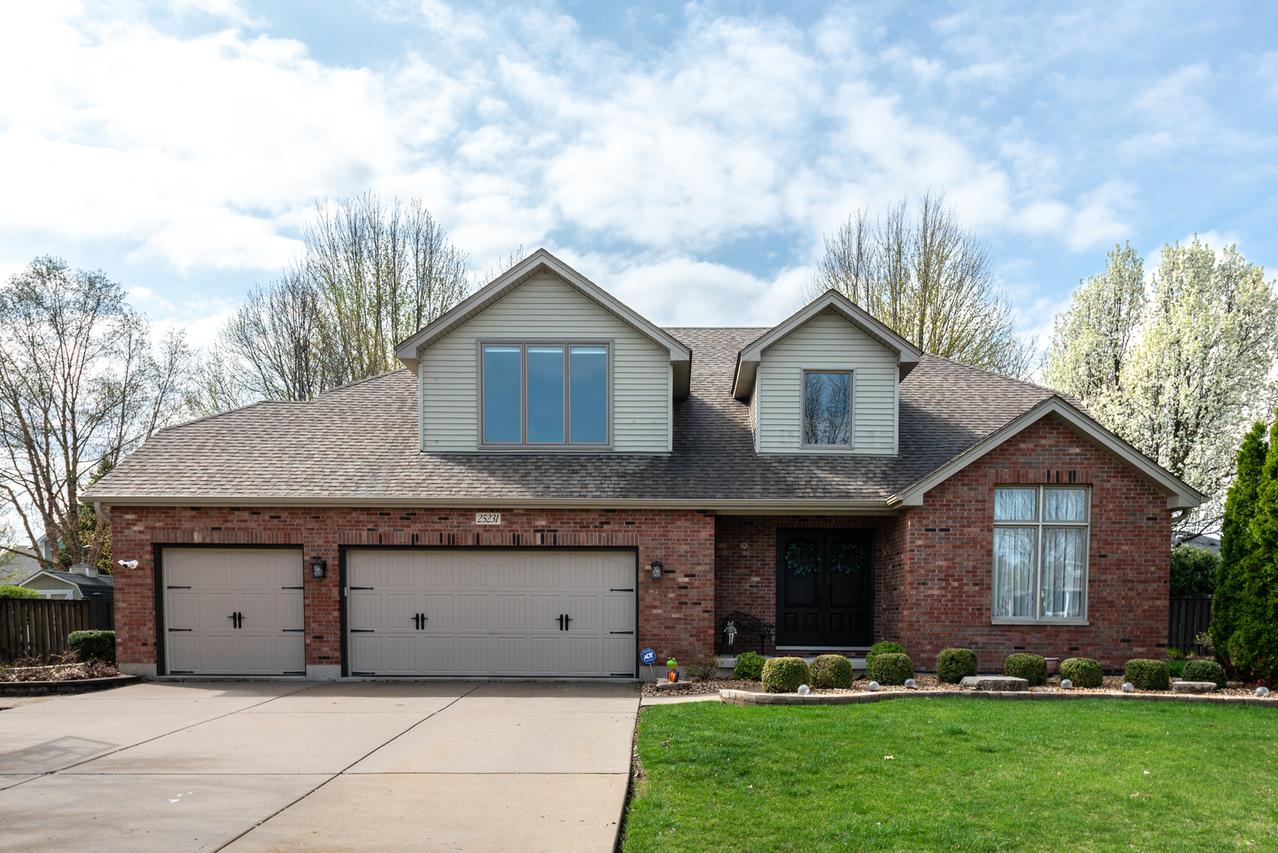 25231 W Monroe Ct., Plainfield, IL 60585