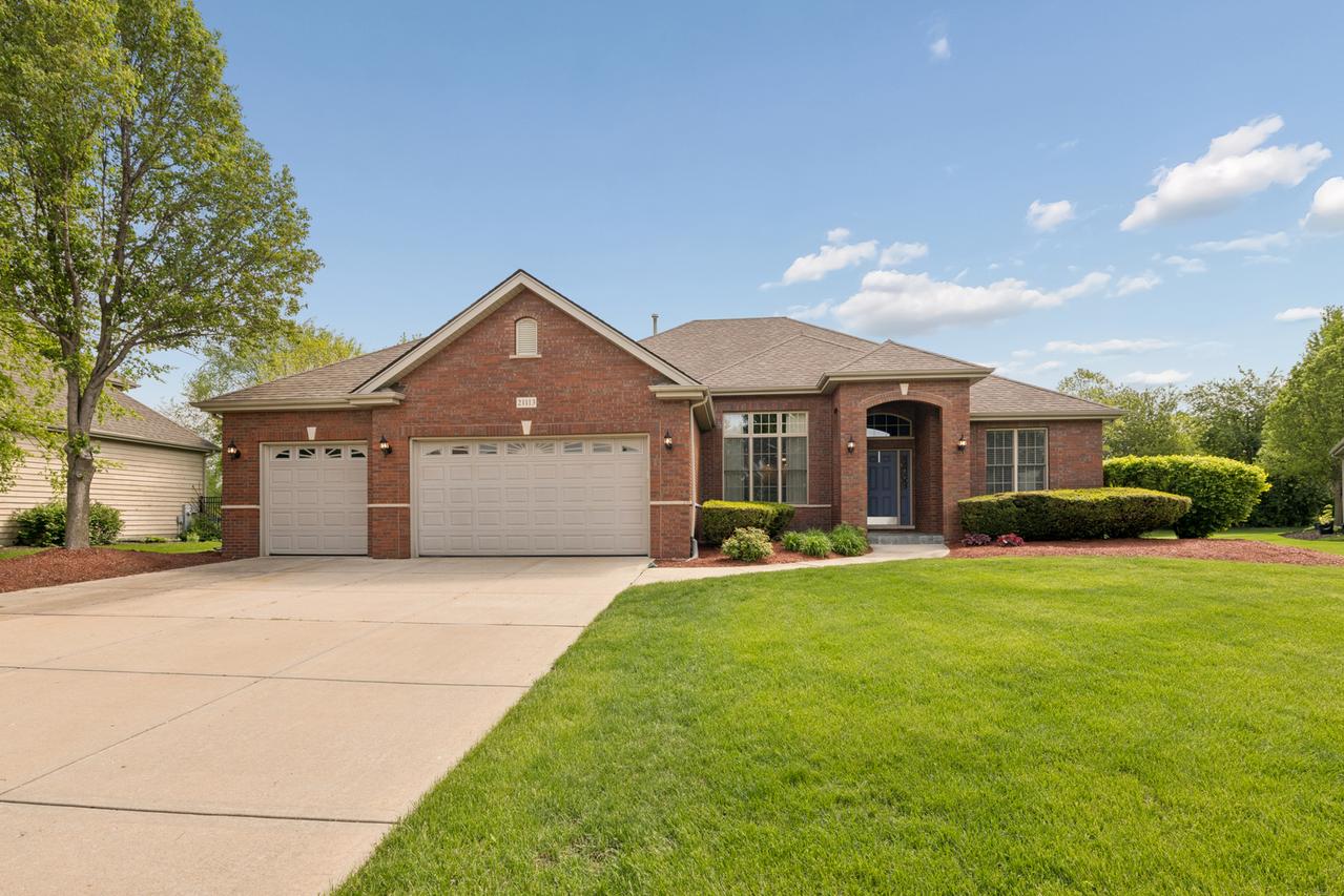 21113 Kenmare Dr., Shorewood, IL 60404