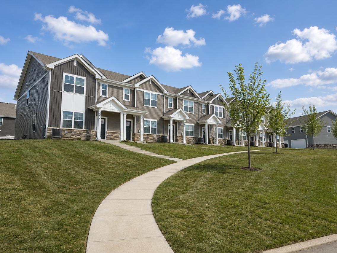 2255 Riesling Rd., Oswego, IL 60543