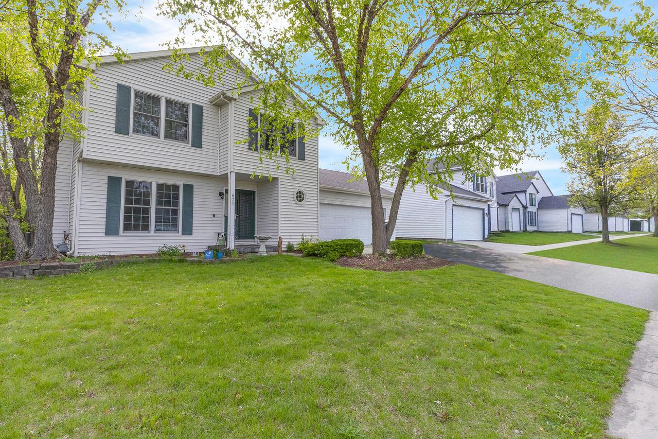 677 Anderson Dr., Lake In The Hills, IL 60156