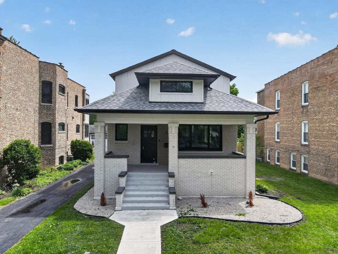 17 Franklin Ave., River Forest, IL 60305