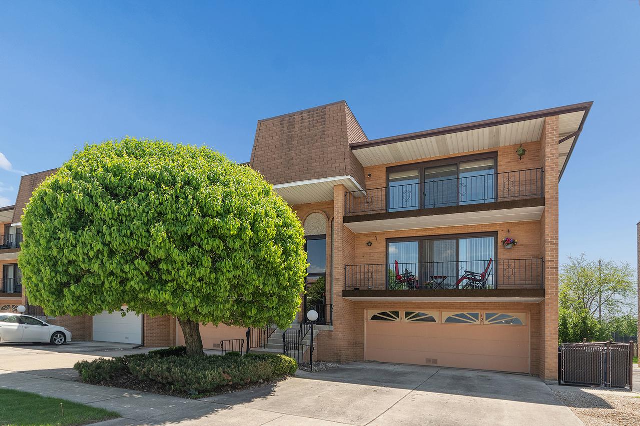 4029 W 93rd Pl. #B, Oak Lawn, IL 60453